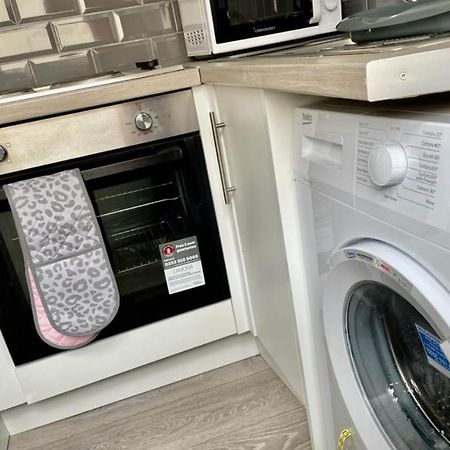 Cardiff City Centre Apartment- Penarth Road Екстер'єр фото