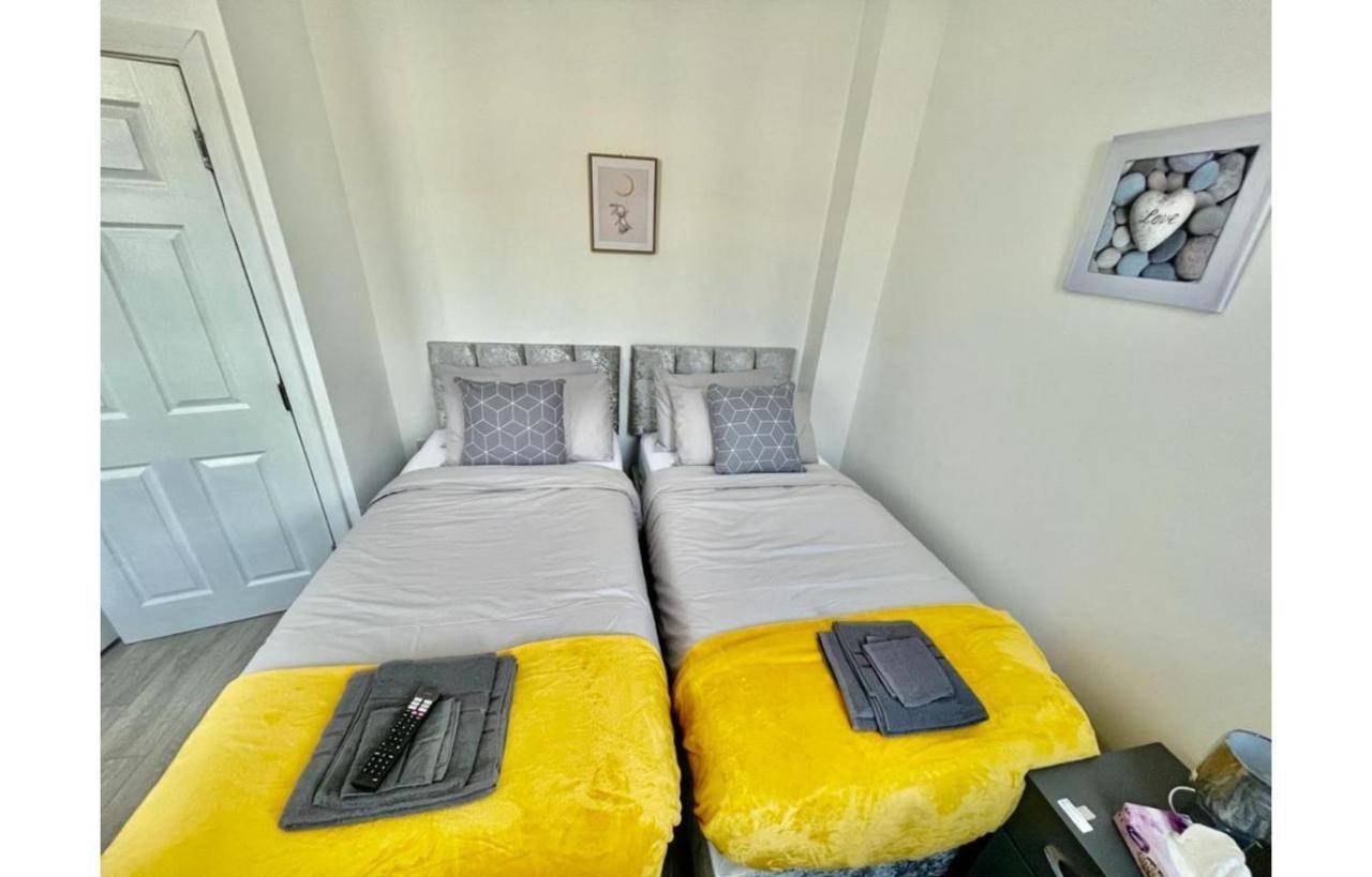 Cardiff City Centre Apartment- Penarth Road Номер фото
