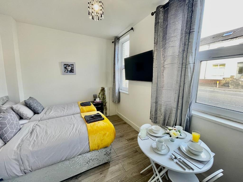 Cardiff City Centre Apartment- Penarth Road Екстер'єр фото
